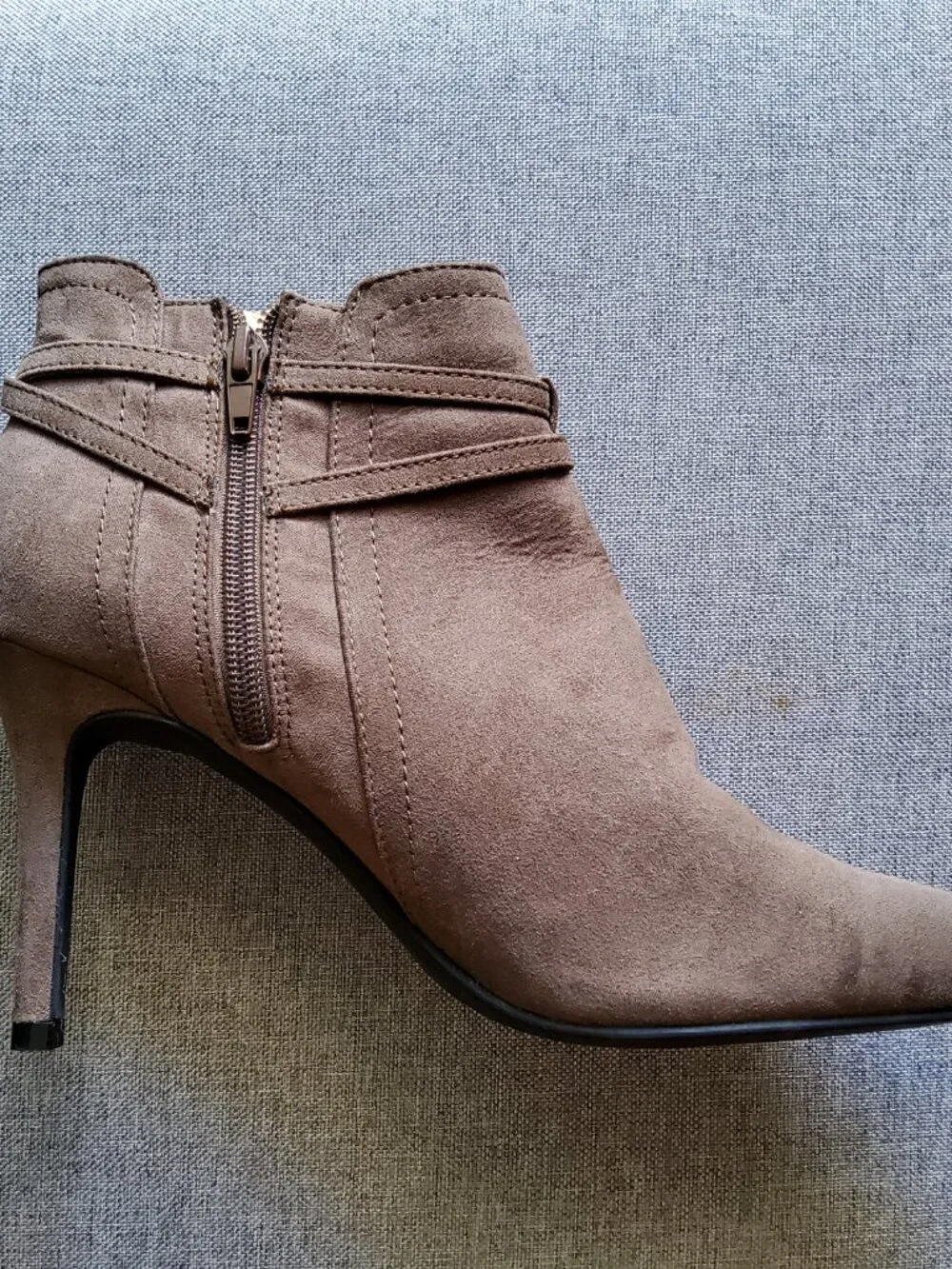 NEW UNISA Brown Suede Unkle Boots for women Size 9M